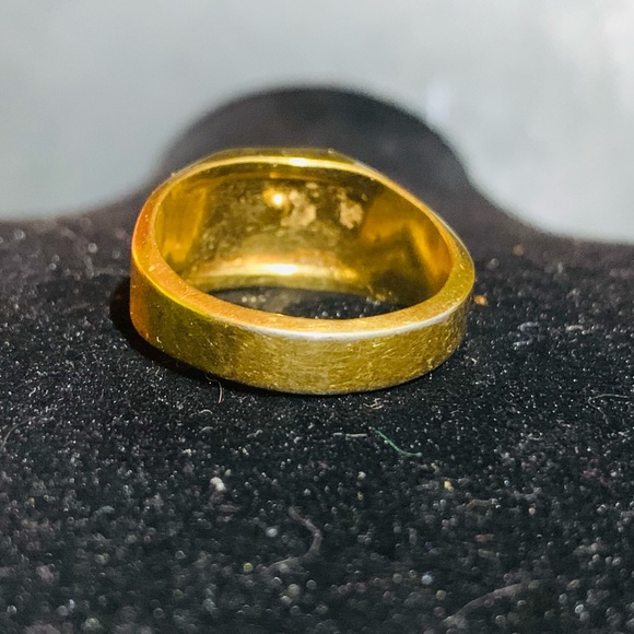 Men’s size 10 electroplated 18 k gold electroplated ring. - Picture 3 of 8